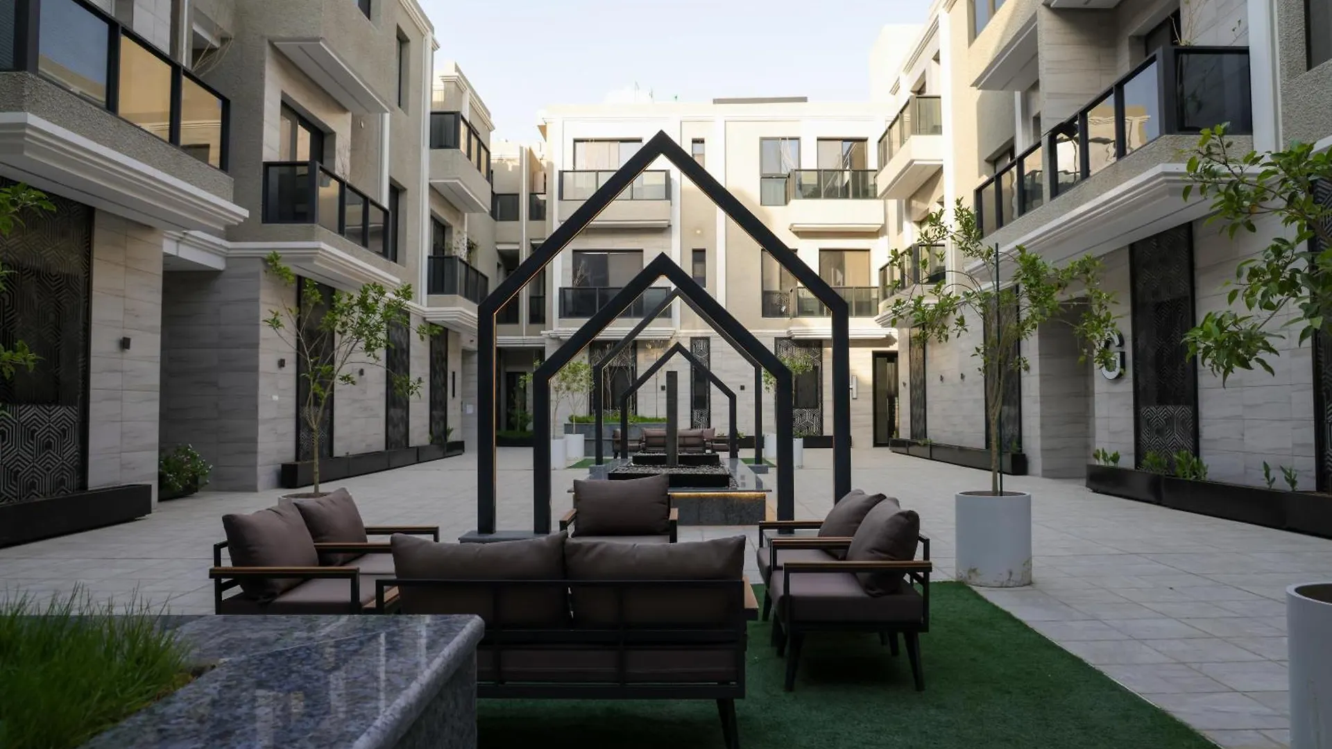 Elegant & Spacious Apartment Riyadh